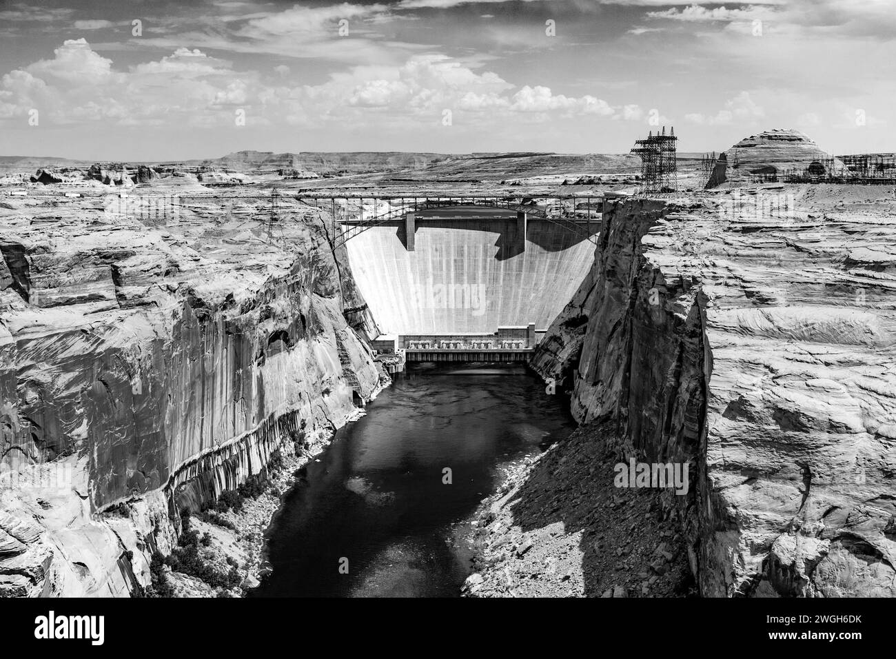 Glen Canyon Dam at river colorado in Page is delivering electricity by ...