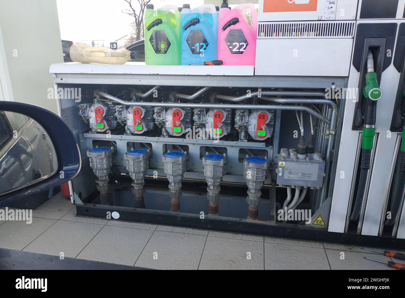 Gasoline pump, repair of gasoline pumps. Refueling during service Stock