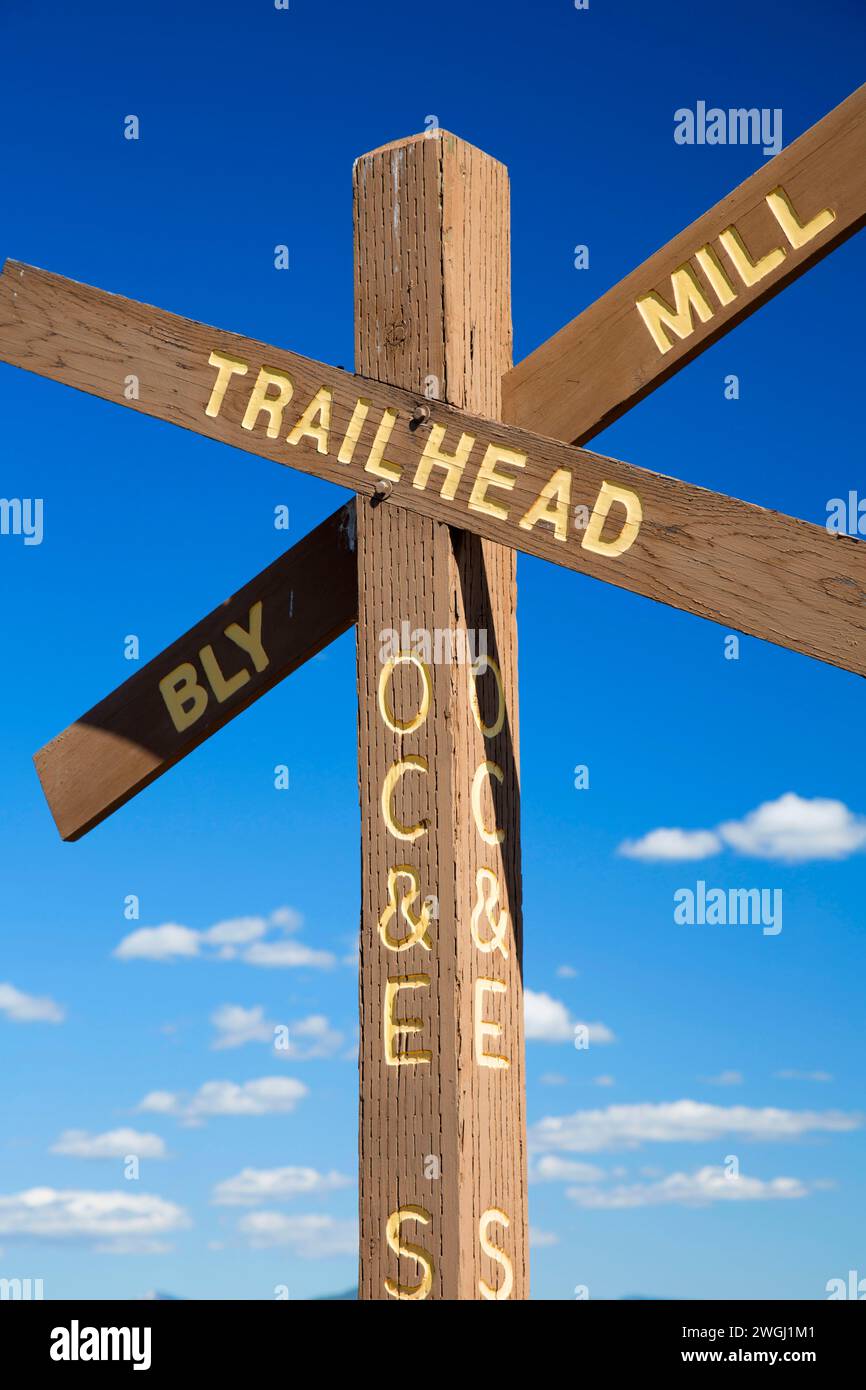 Sign at Bly trailhead, OC&E Woods Line State Trail, Oregon Stock Photo