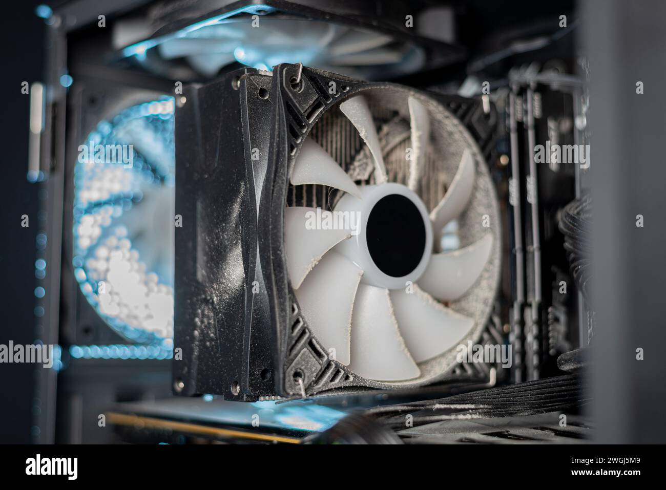 Radiator on motherboard hi-res stock photography and images - Alamy