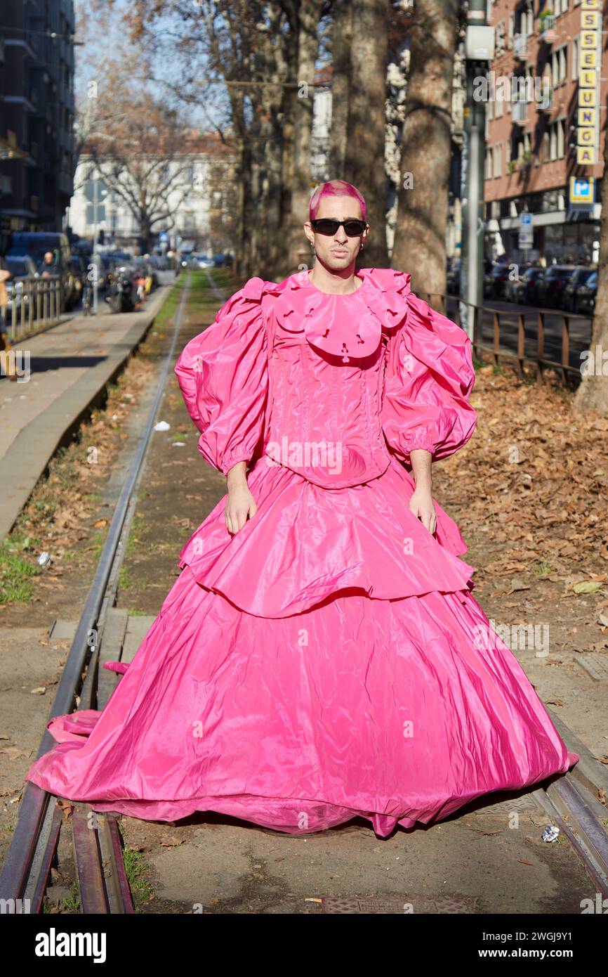 Dolce gabbana pink dress best sale