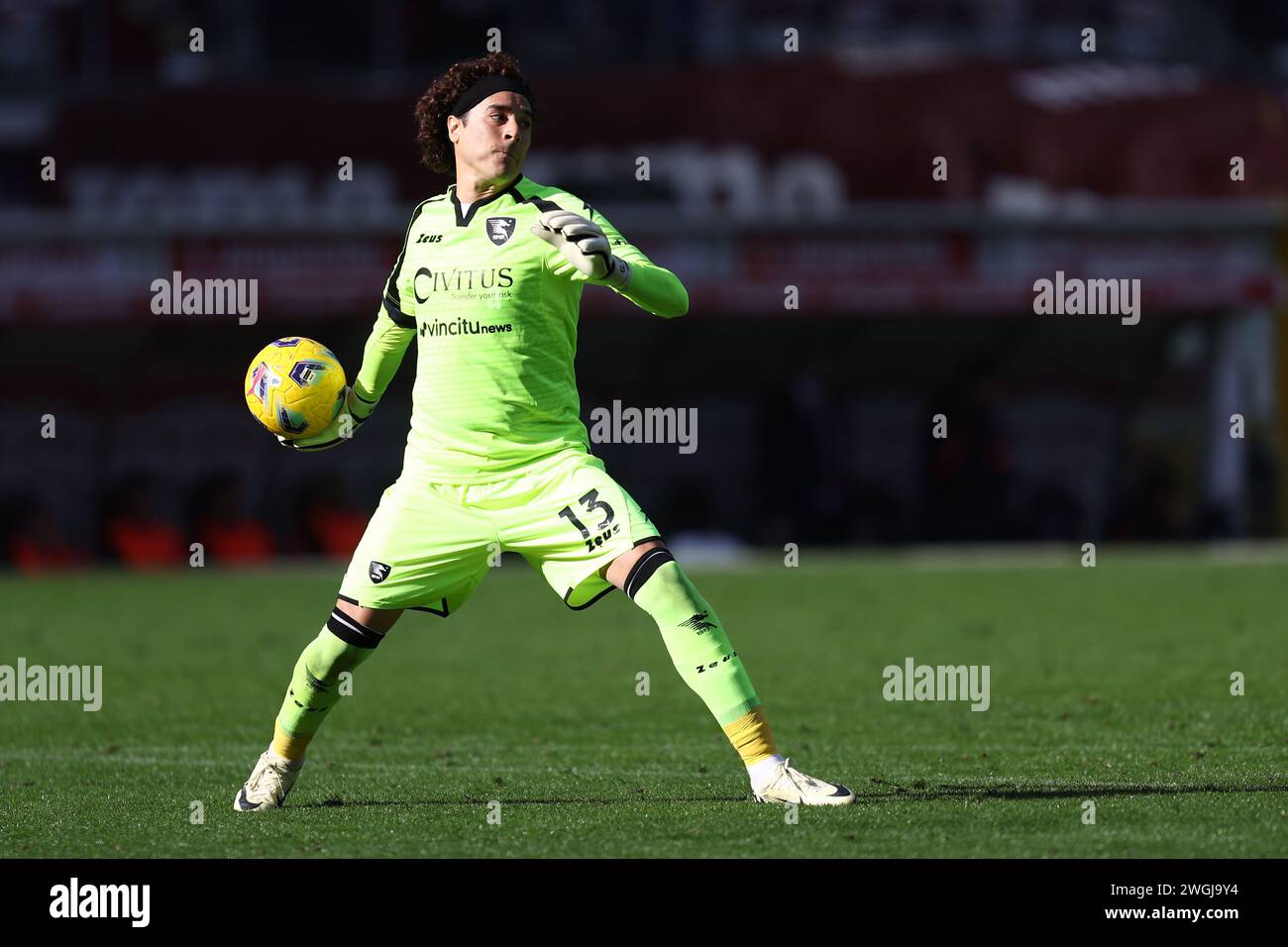 Guillermo Ochoa of Us Salernitana in action during the Serie A football match beetween Torino Fc and Us Salernitana at Stadio Olimpico on February 4 2023 in Turin, Italy . Stock Photo