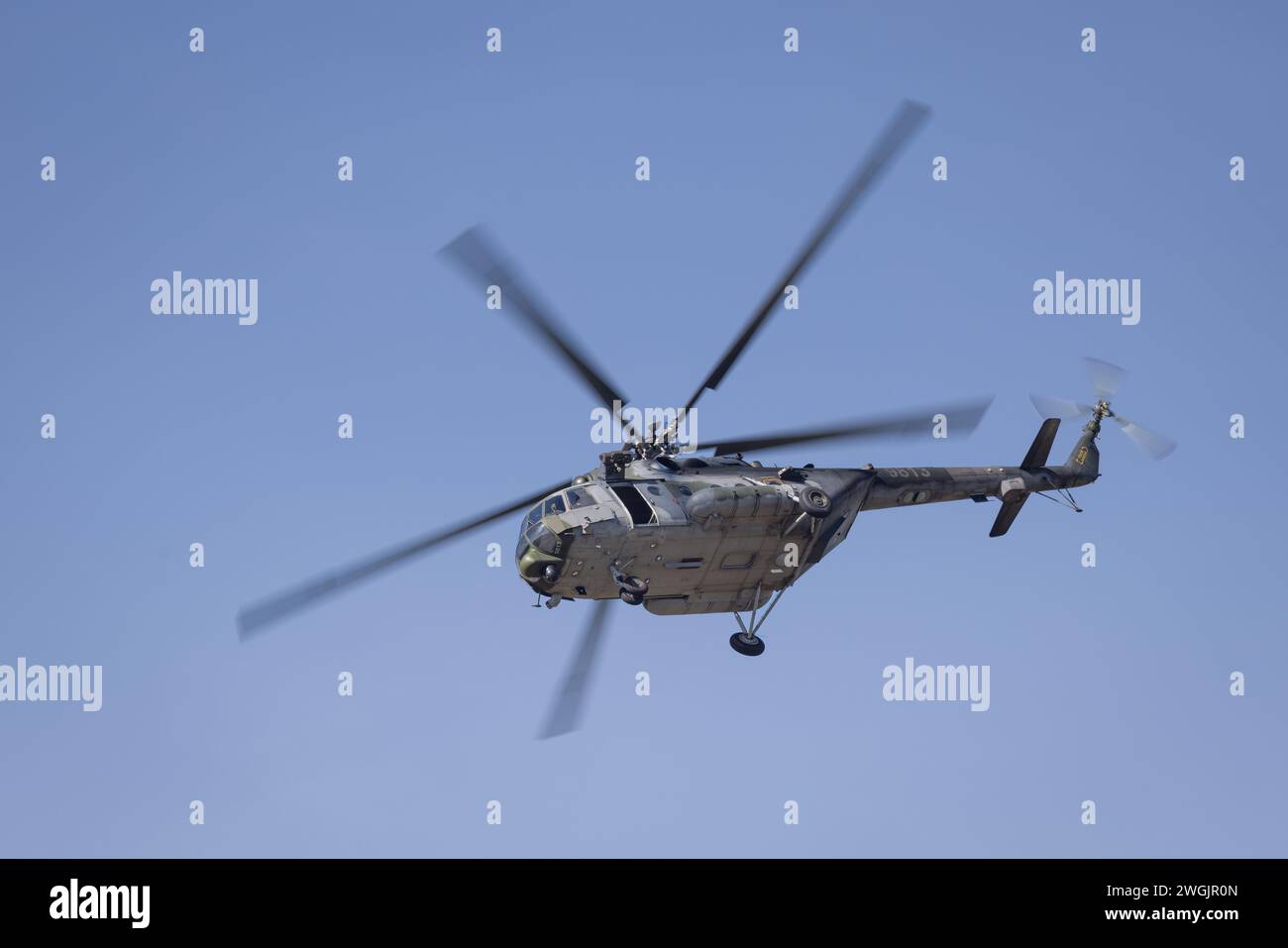 Mil mi 17 hip hi-res stock photography and images - Alamy