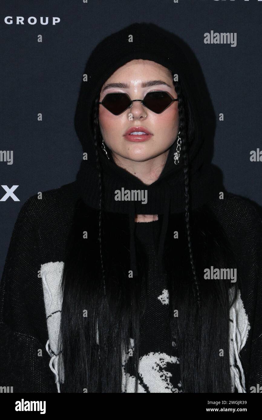 Lauren spencer smith hires stock photography and images Alamy