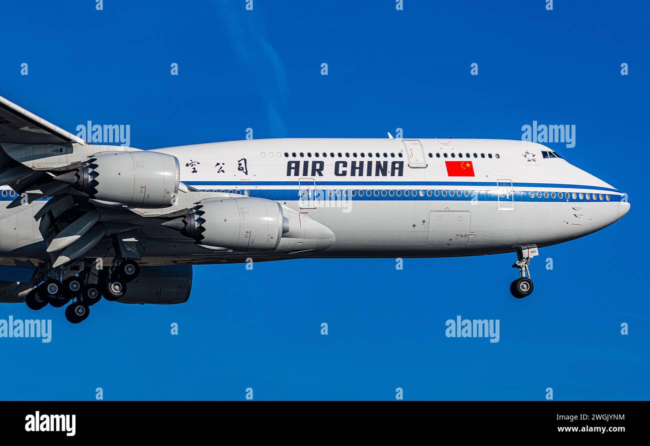 Air China Boeing 747-8 Flugzeug Flughafen Hongqiao in Shanghai