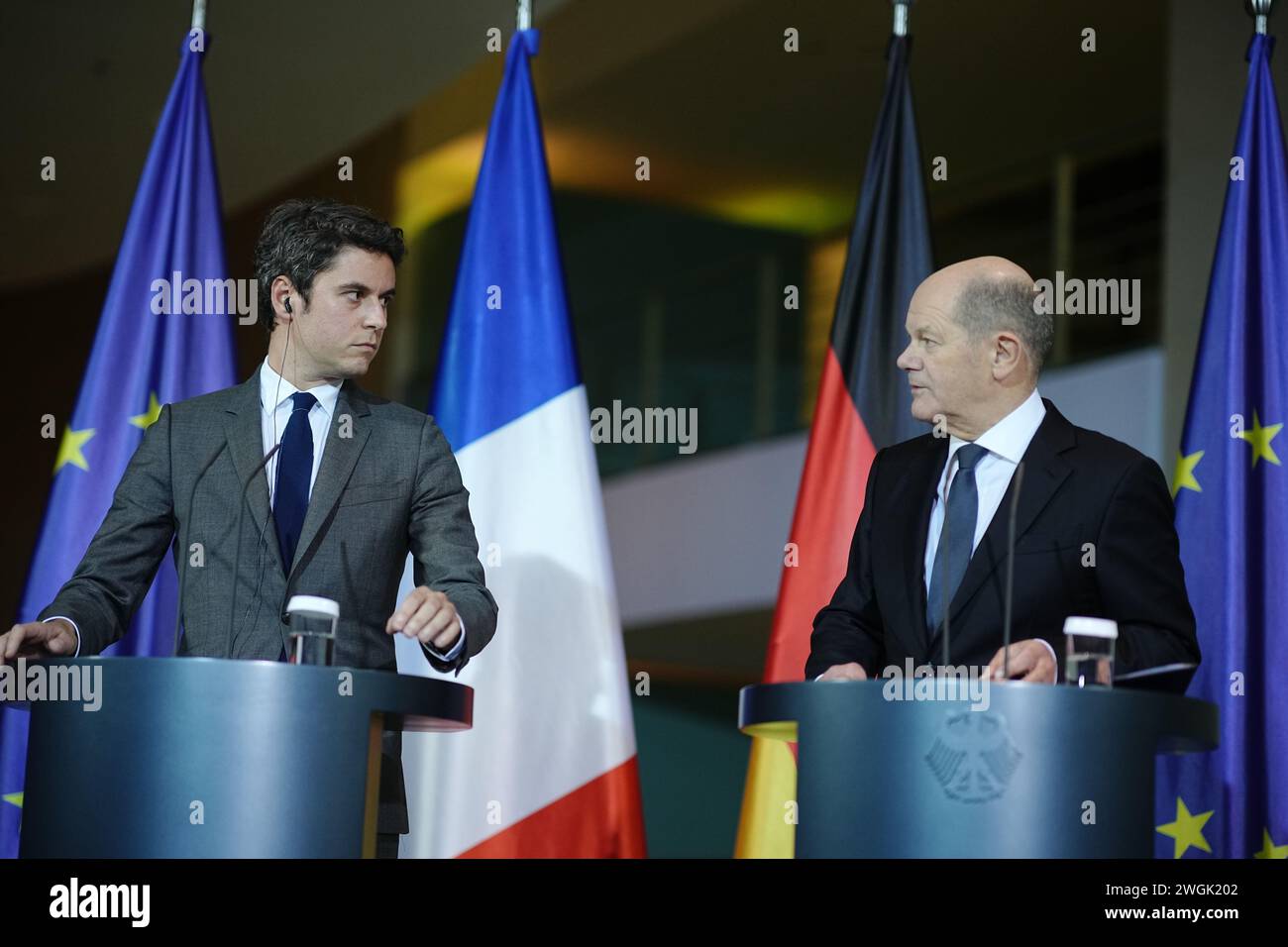 Berlin, Germany. 05th Feb, 2024. Federal Chancellor Olaf Scholz (SPD, r) and French Prime Minister Gabriel Attal hold a press conference at the Federal Chancellery. Credit: Kay Nietfeld/dpa/Alamy Live News Stock Photo