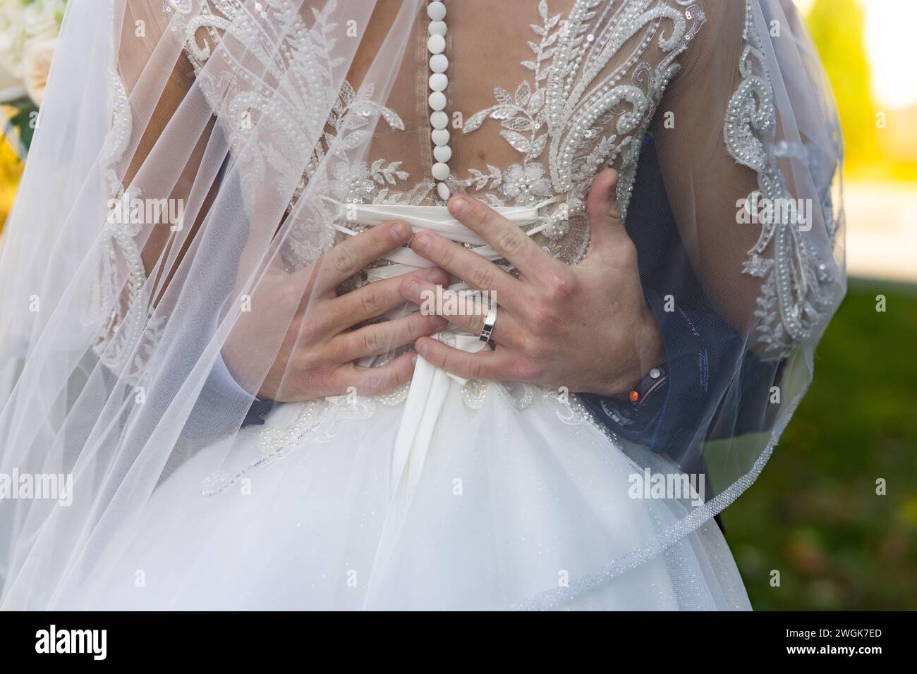 Bride and groom back view hi-res stock photography and images - Alamy