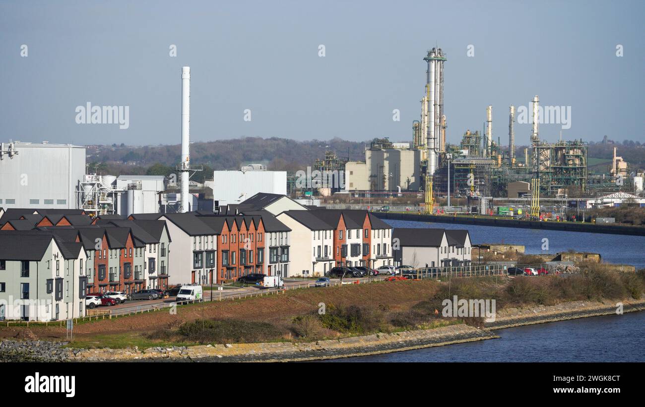 Barry, Vale of Glam, Wales Feb 02 2024 Looking down over the