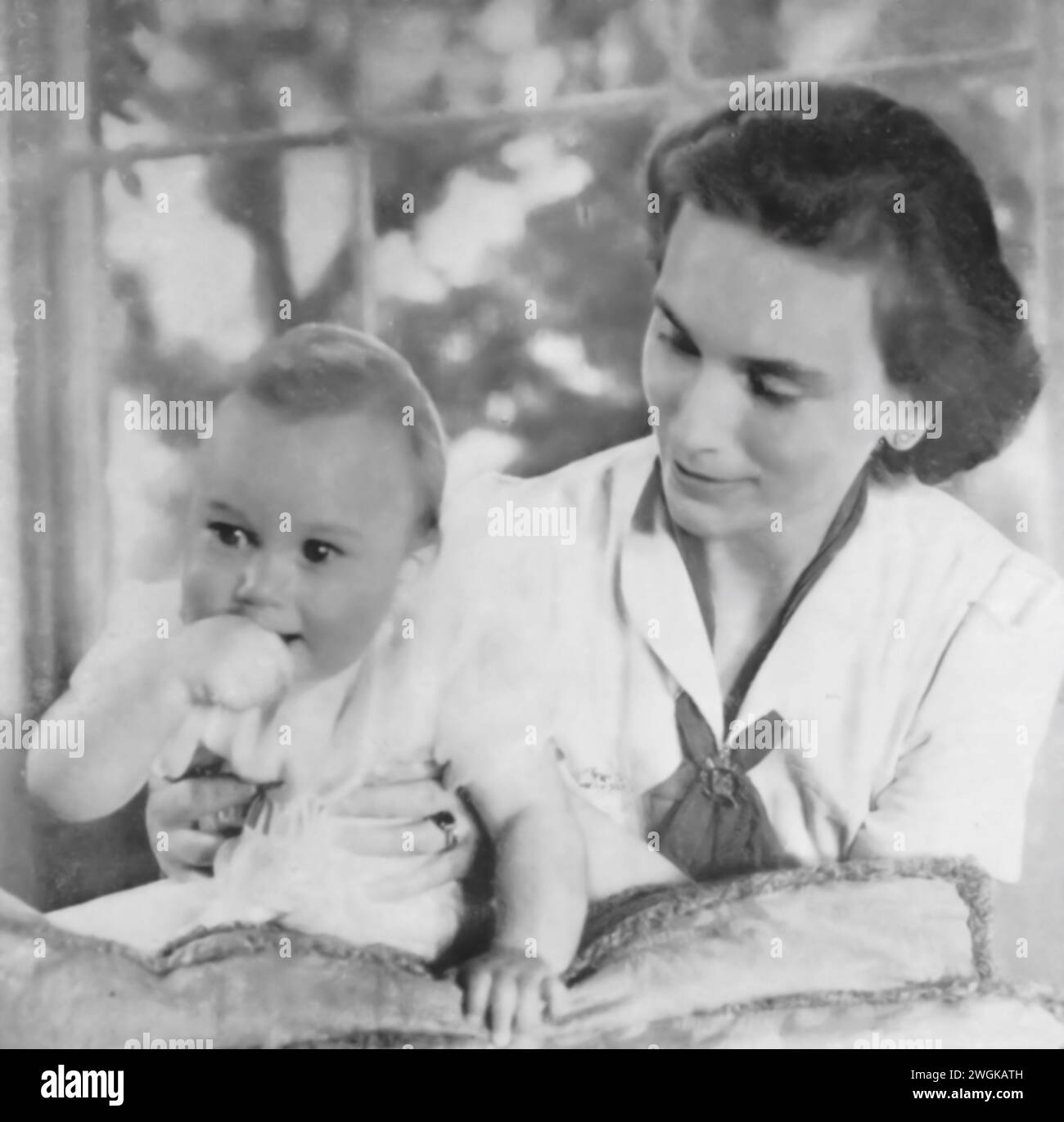 Photograph of Princess Alice and her 8-month-old son, Prince William of Gloucester, taken in 1942. Princess Alice, married to Prince Henry, Duke of Gloucester, was an aunt by marriage to the then Princess Elizabeth (later Queen Elizabeth II) and a sister-in-law to King George VI. Stock Photo