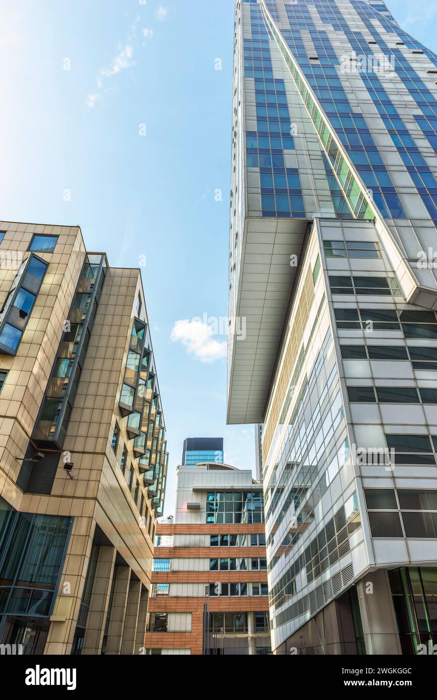 Picture Idea: Glass Surface Skyscrapers View Hi Res Stock Photography And Images