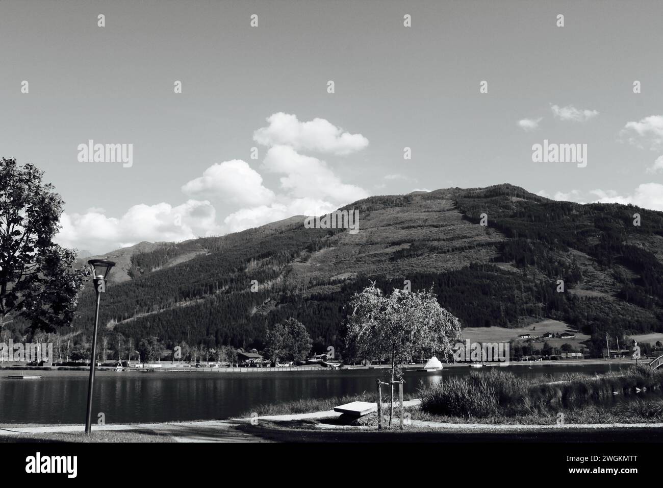 Black and white abstract landscape hi-res stock photography and images ...