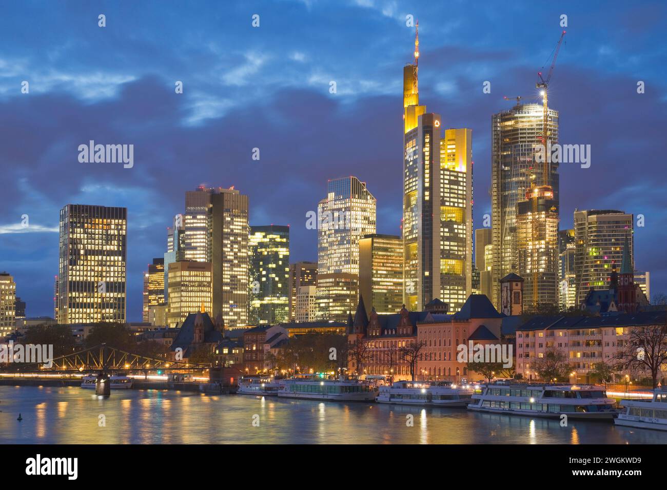 City view in the evening with Main and banking district, Germany, Hesse, Frankfurt am Main Stock Photo
