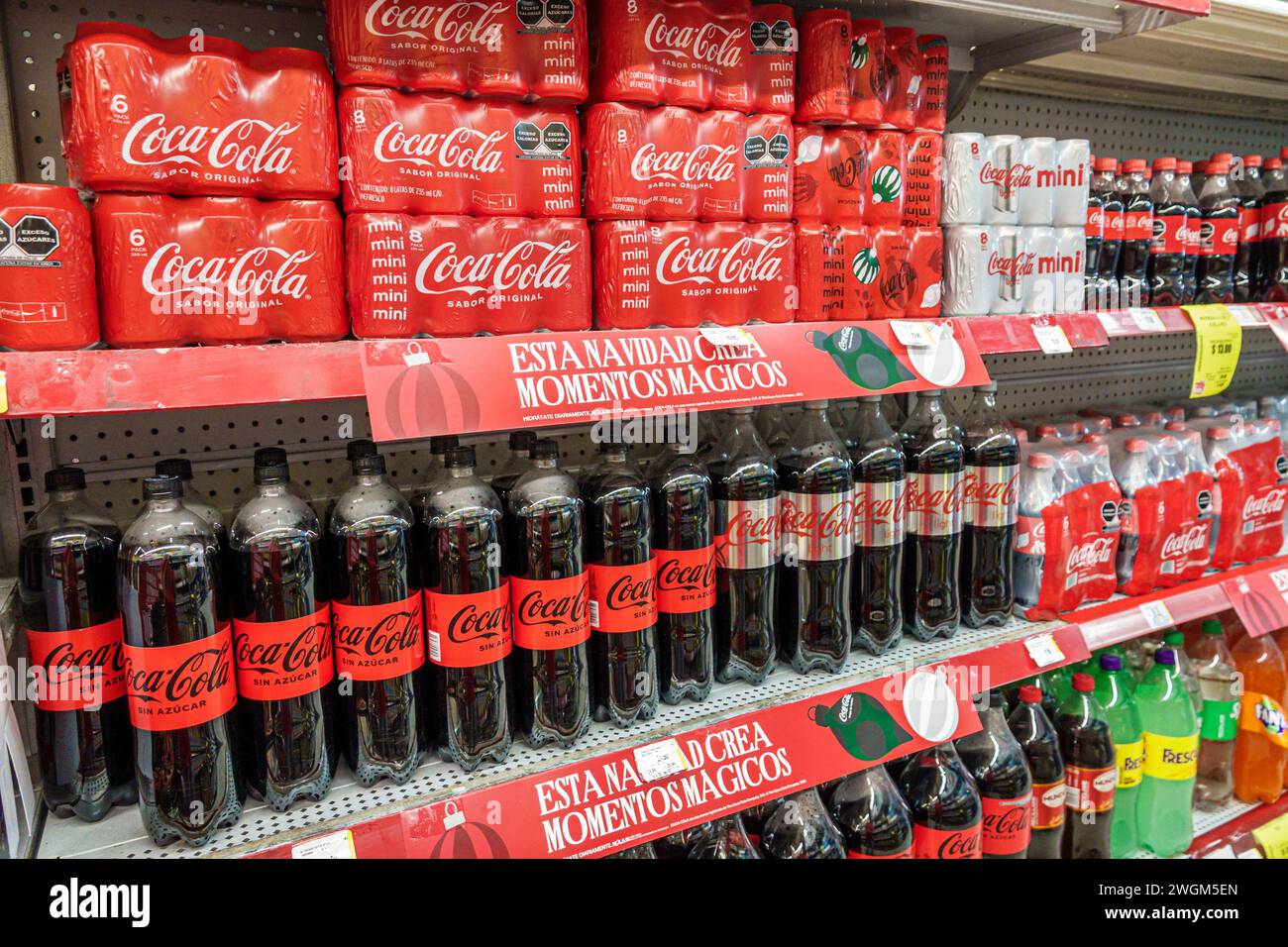 Coca cola mexico grocery hi-res stock photography and images - Alamy