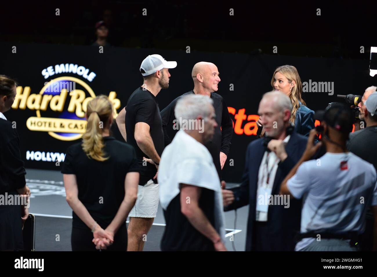 Hollywood, USA. 04th Feb, 2024. HOLLYWOOD, FLORIDA FEBRUARY 04 Maria Sharapova, John McEnroe