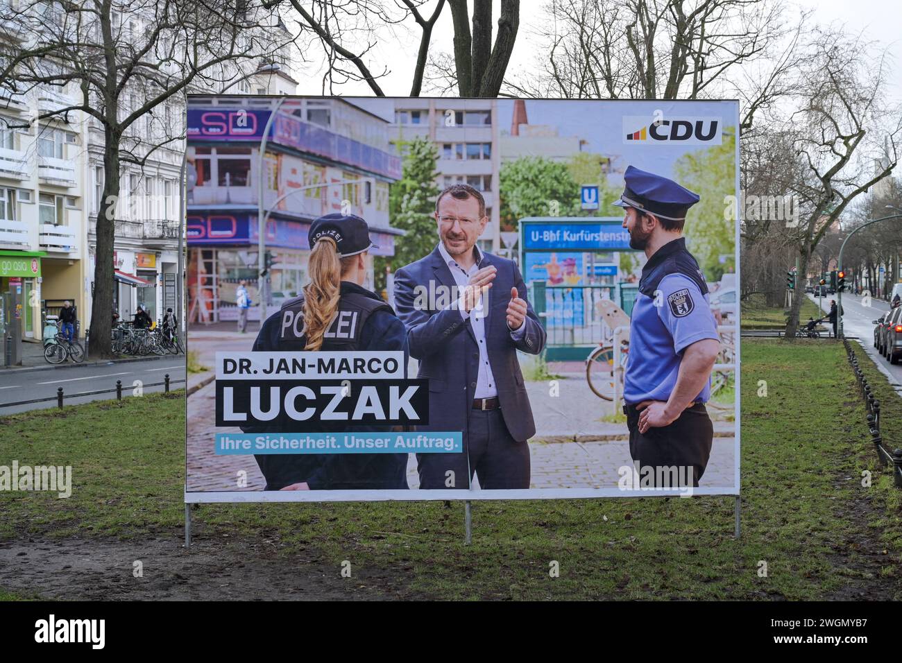 Jan-Marco Luczak, Kandidat, Wahlplakat der CDU zur Bundestagswahl in Berlin am 11.02.2024, Berlin, Deutschland Stock Photo