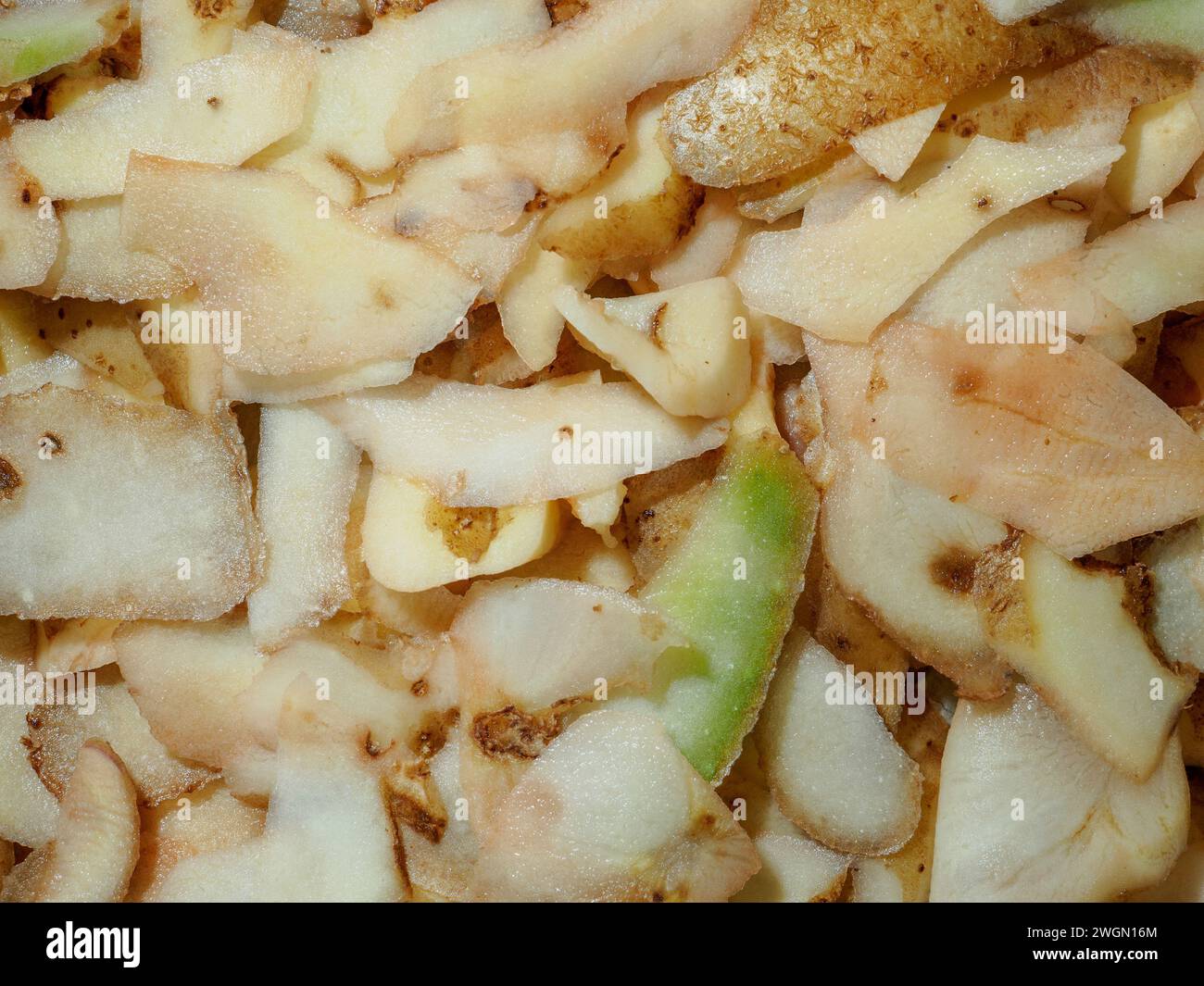 Peeling skins off hi-res stock photography and images - Alamy