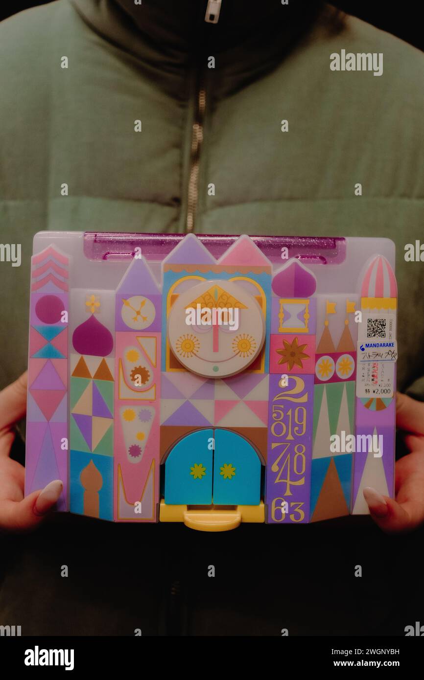 Disneyland popcorn container hires stock photography and images Alamy