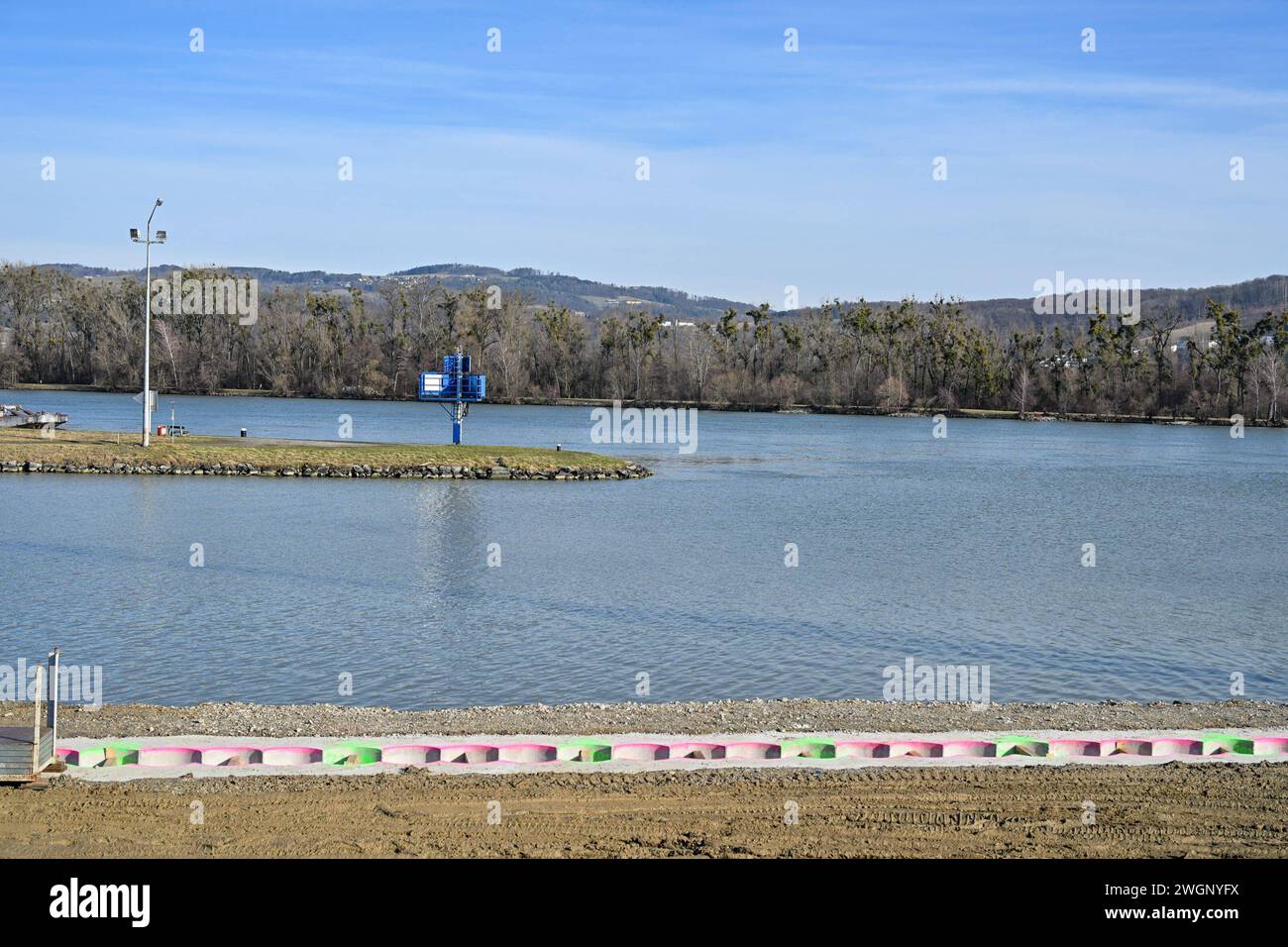 Spatenstich Hochwasserschutz Hafen Linz, 06.02.2024, Hafen Linz, AUT ...