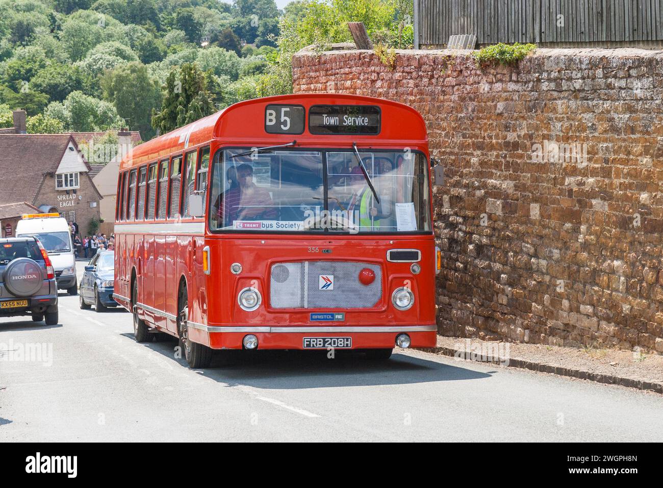 Preserved buses ferrying people between pubs on the Welland beer festival weekend Stock Photo