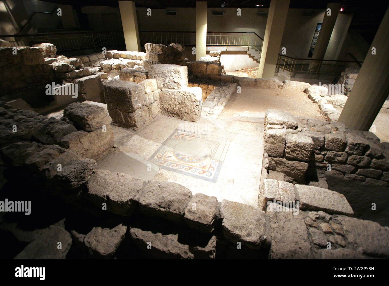 Archaeological Museum Wohl, excavations, 1st century, Jewish historic centre, Hurva Square, Jerusalem, Israel Stock Photo