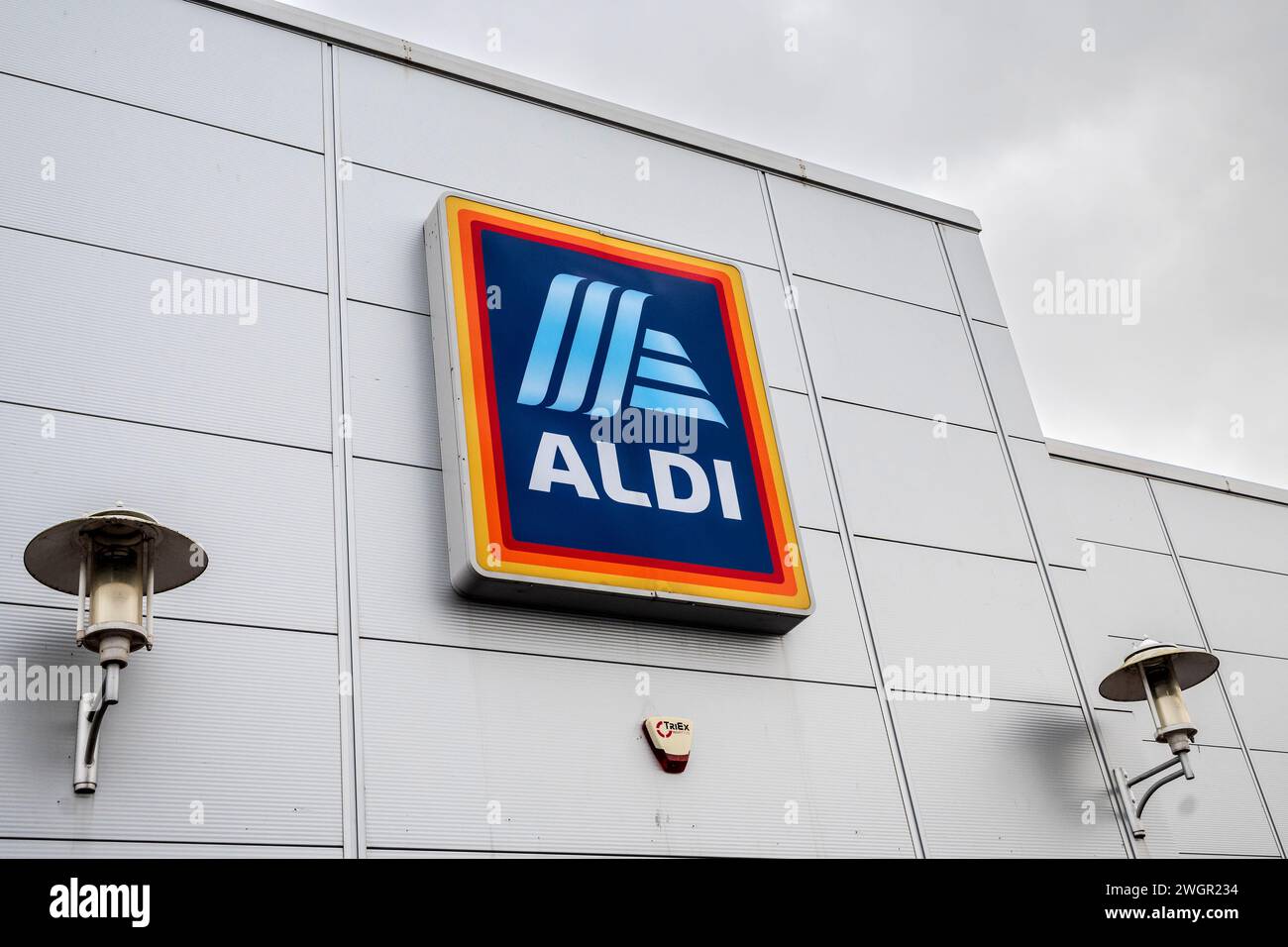 Aldi store sign Stock Photo Alamy