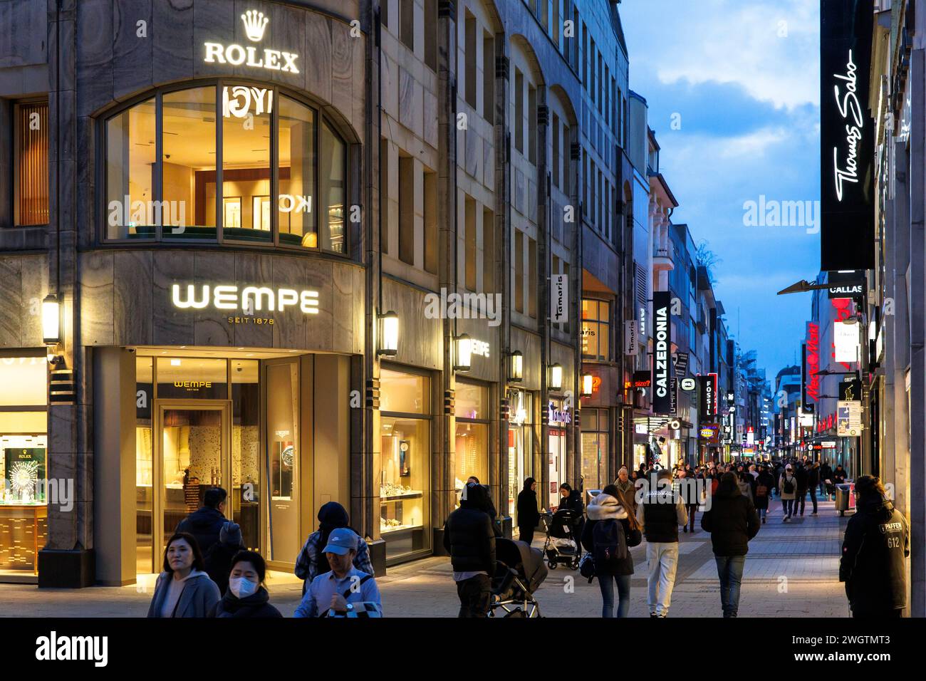 jeweler's shop Wempe on shopping street Hohe Stasse / Am Hof, Cologne, Germany. Juwelier Wempe auf der Einkaufsstrasse Hohe Strasse / Am Hof, Koeln, D Stock Photo