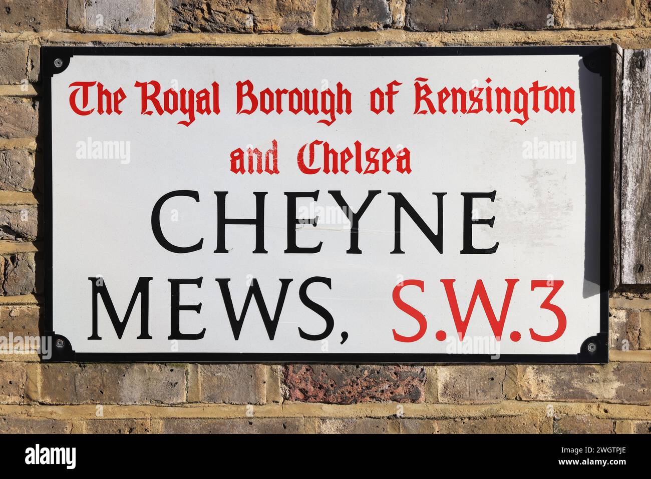 Historic Cheyne Mews in the heart of Old Chelsea, in the Royal Borough of Kensington & Chelsea, SW3, London, UK Stock Photo