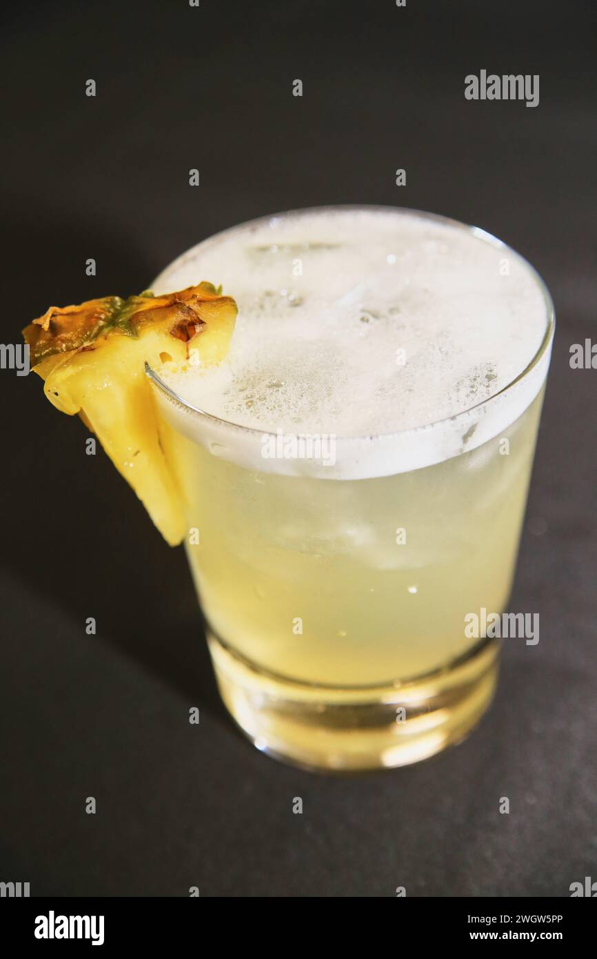 Golden frothy cocktail in hi-res stock photography and images - Alamy