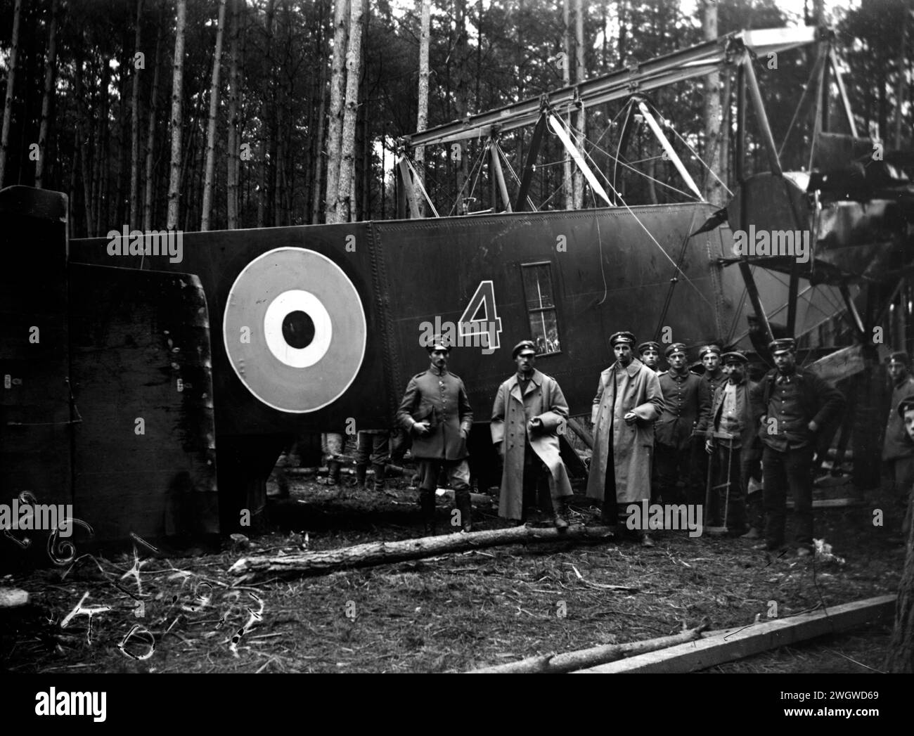 Handley Page O/400 Bomber / crashed biplane Bomber ROYAL AIR FORCE 1st ...