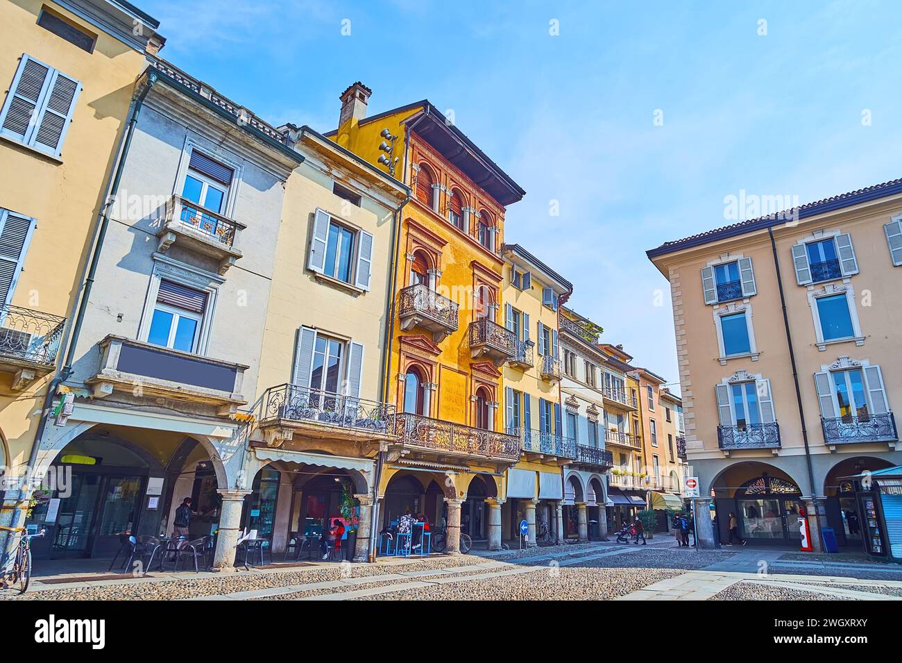 Piazza della Vittoria with historic houses, restaurants and small shops, Lodi, Lombardy, Italy Stock Photo