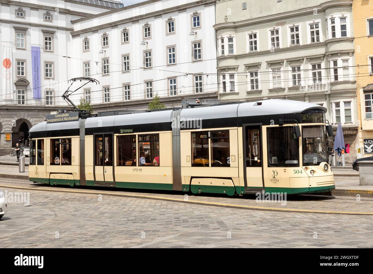 Schmalspurige bergbahn hi-res stock photography and images - Alamy