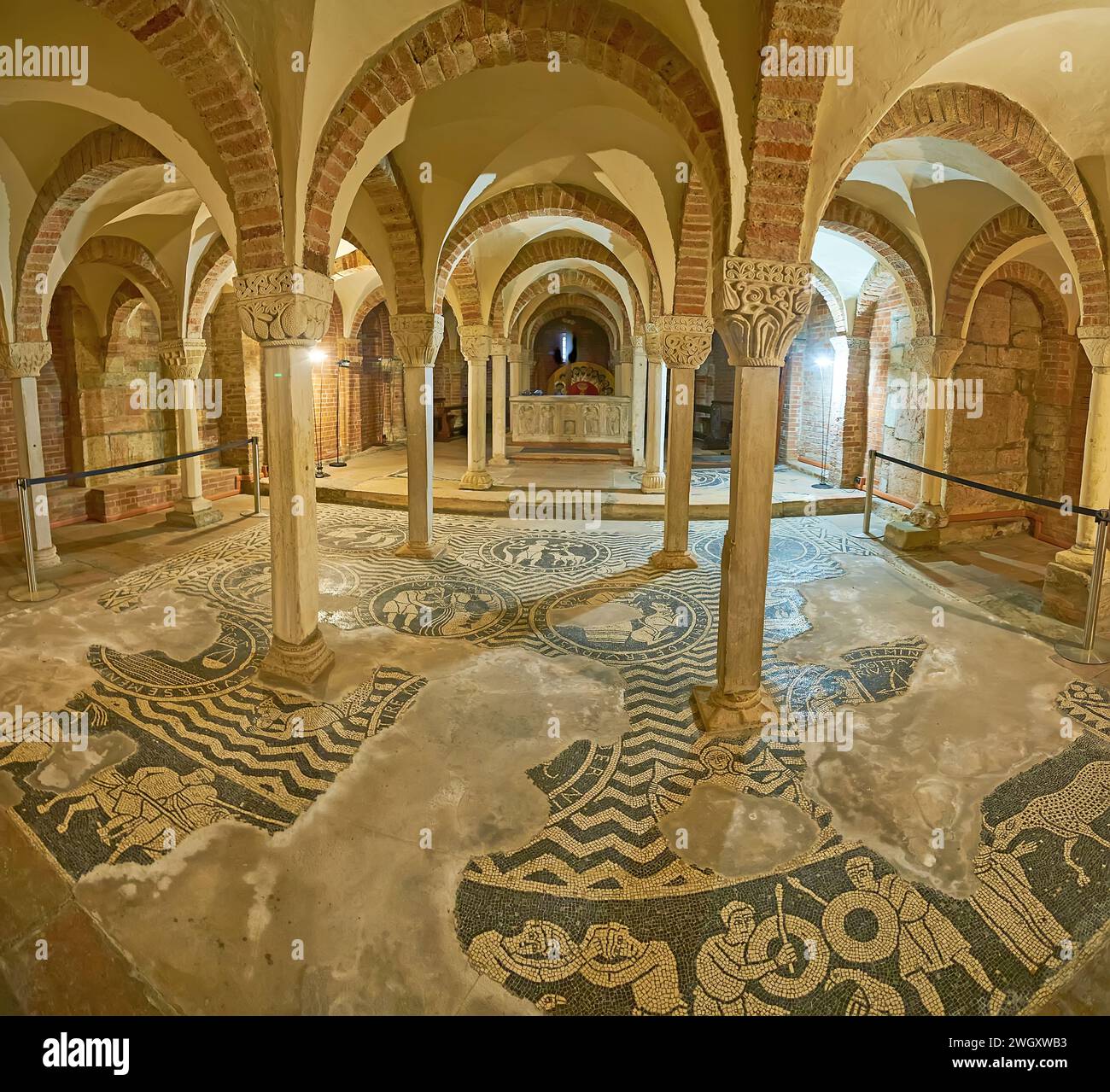 Mosaics san savino piacenza hi-res stock photography and images - Alamy