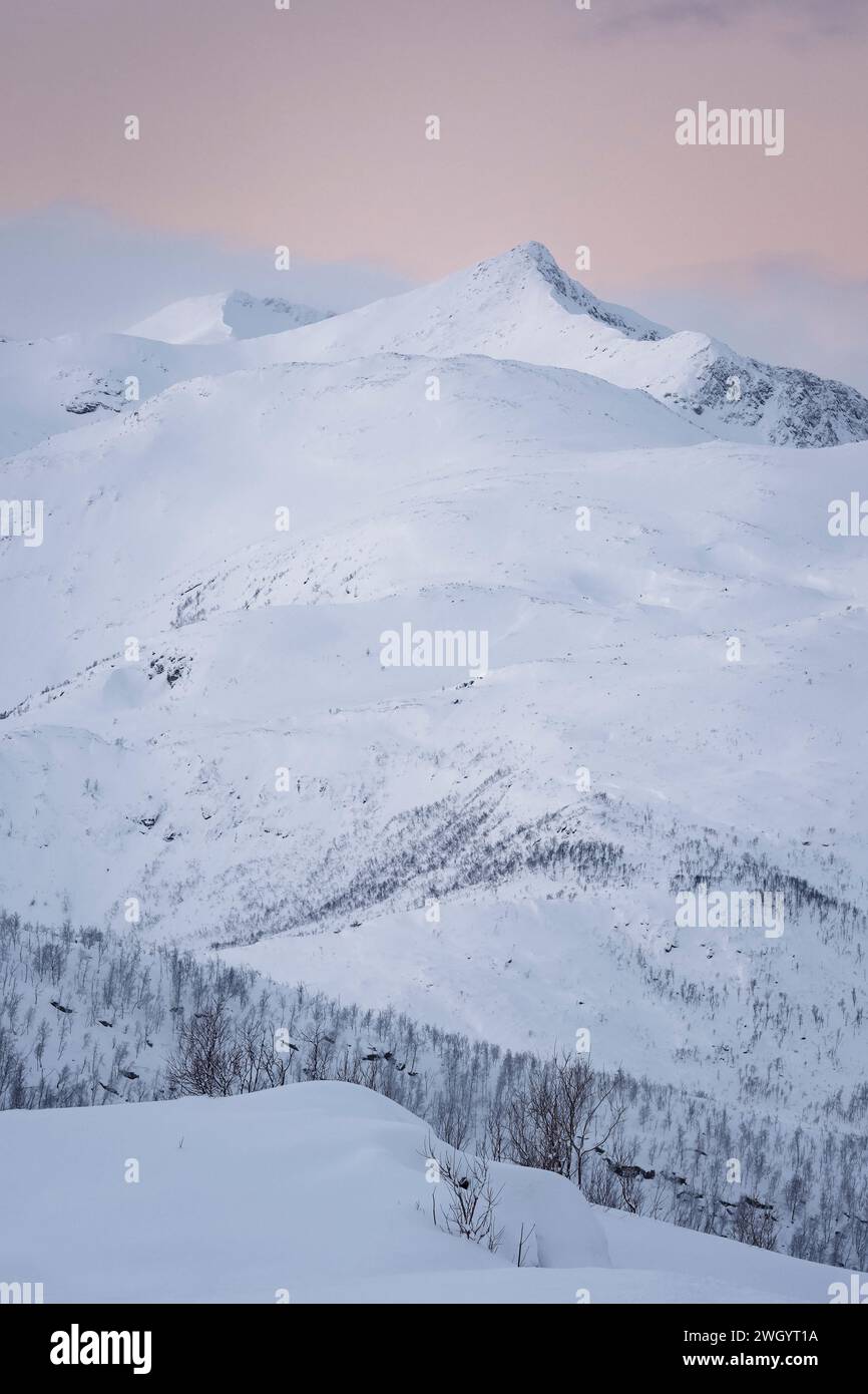 Skredfloget mountain in winter, Senja, Troms og Finnmark, Norway, Scandanavia, Europe Stock Photo