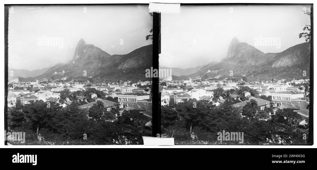 Bairro de Botafogo visto do Mirante do Pasmado; ao fundo, o Morro do Corcovado (007CX184-04). Stock Photo