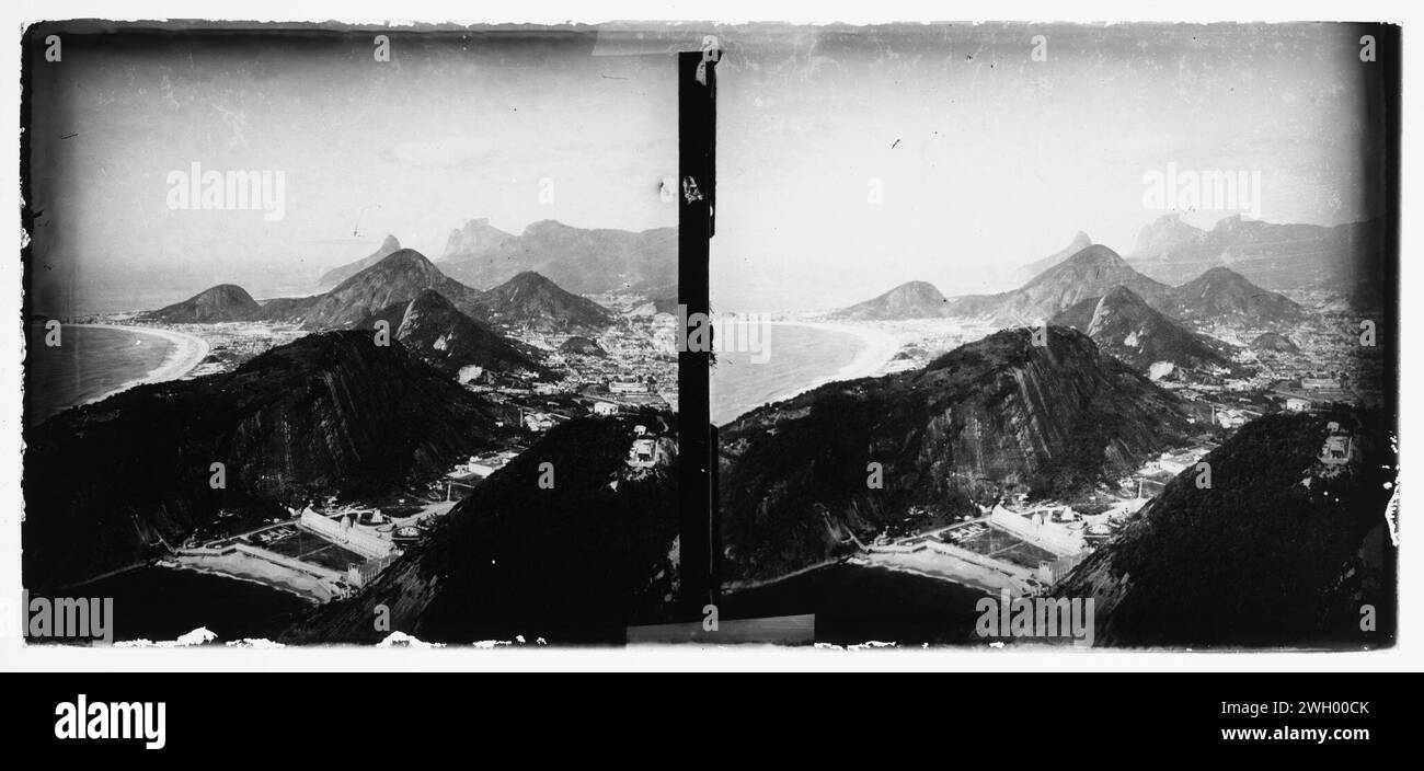 Bairros da Urca, Botafogo e Copacabana vistos do Morro da Urca (007CX190-14). Stock Photo