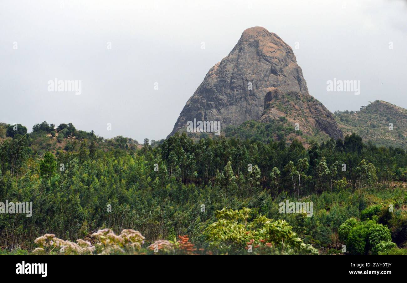 Driving from Gondar to Humera in Northwestern Ethiopia Stock Photo - Alamy
