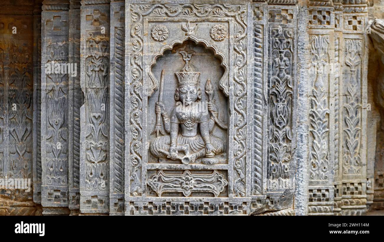 Carving of Hindu Goddess on the Thakur ji ka Mandir, Todaraisingh, Rajasthan, India. Stock Photo