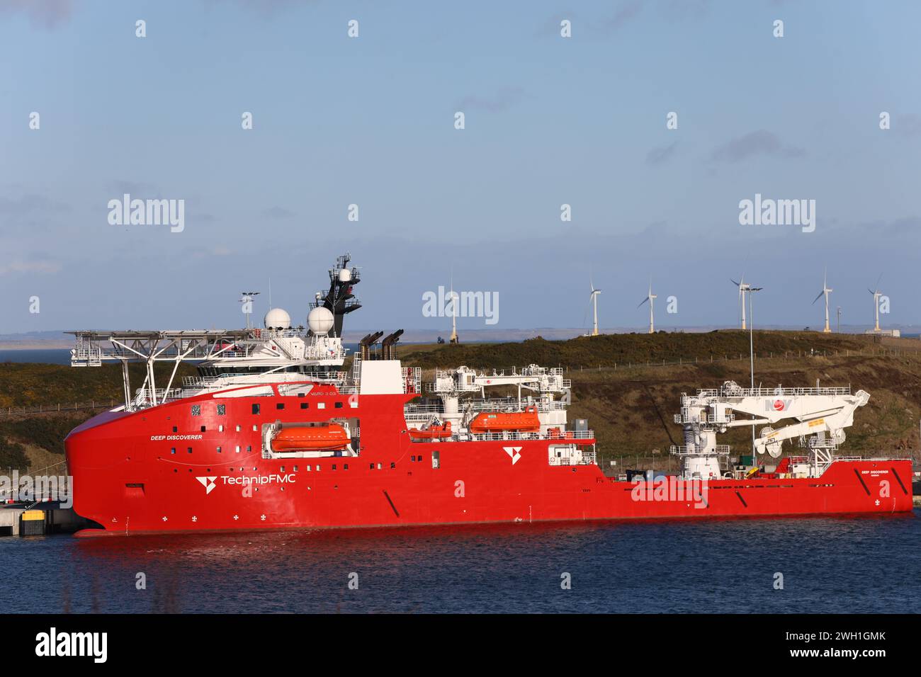 Technipfmc Deep Discoverer Aberdeen South Harbour Stock Photo