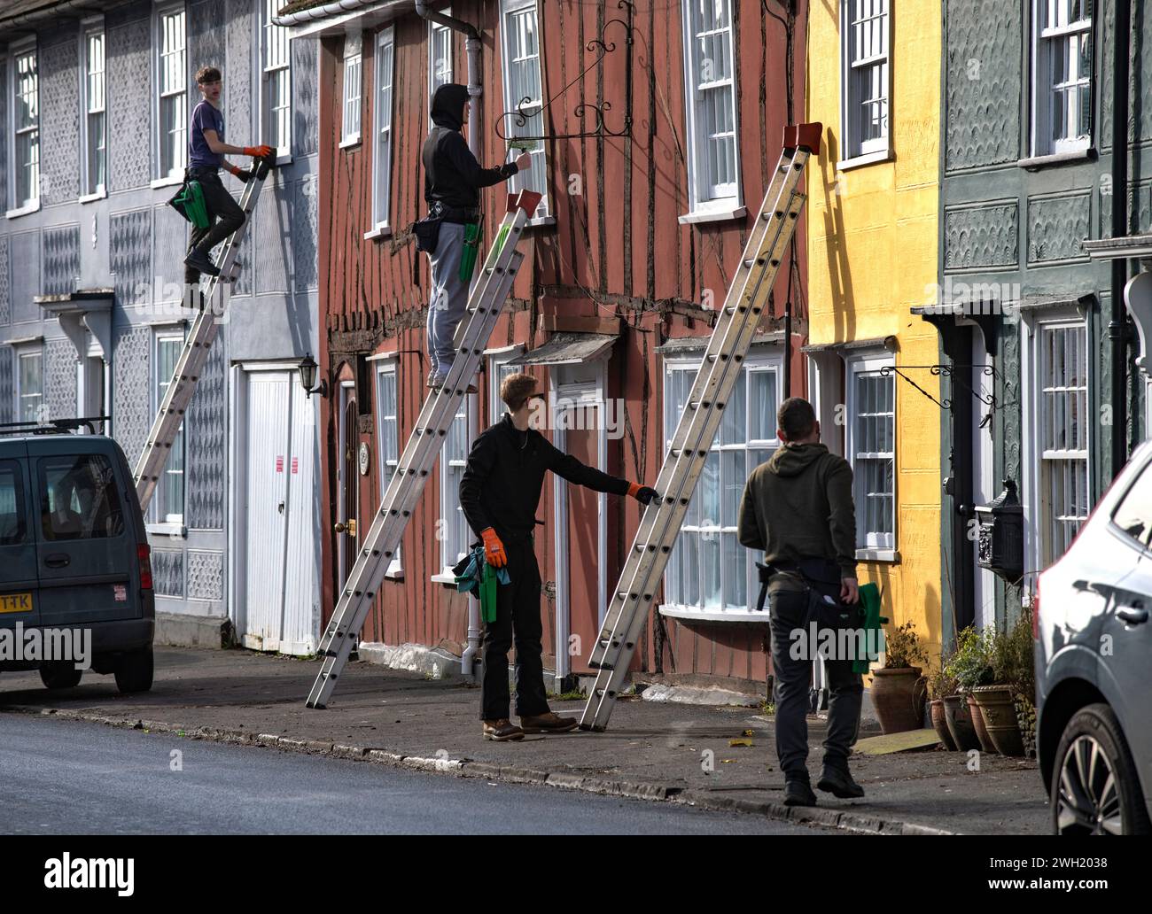 Cleaning houses hires stock photography and images Alamy