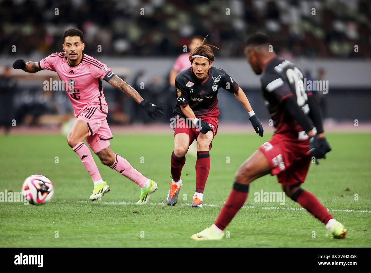 Tokyo, Japan. 7th Feb, 2024. (L) GREGORE (26) in action during a friendly match between Inter Miami CF and Vissel Kobe at Japan National Stadium in Tokyo. Vissel Kobe defeats Inter Miami CF 4:3 in penalties. (Credit Image: © Rodrigo Reyes Marin/ZUMA Press Wire) EDITORIAL USAGE ONLY! Not for Commercial USAGE! Stock Photo