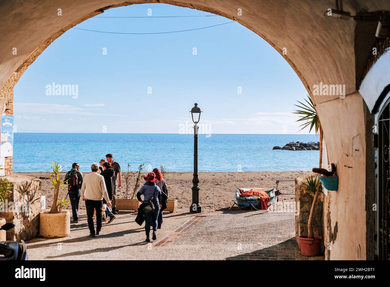 Exploring the south of Italy, travel to the Amalfi Coast region ... - The Most Wishlisted Amazing Views To Fulfill Summer Wanderlust