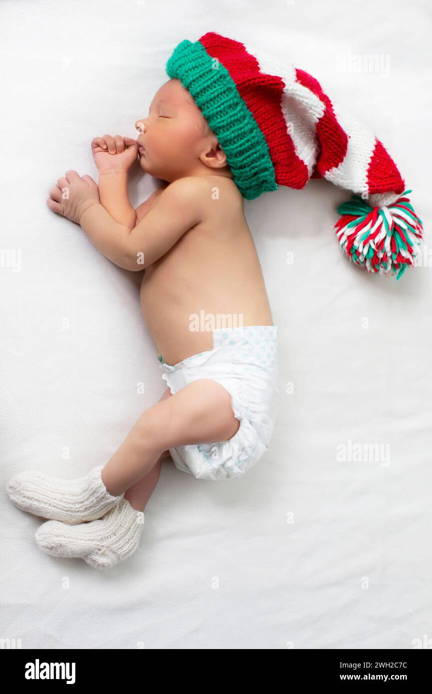 Child wearing clothes too small hi-res stock photography and images - Alamy