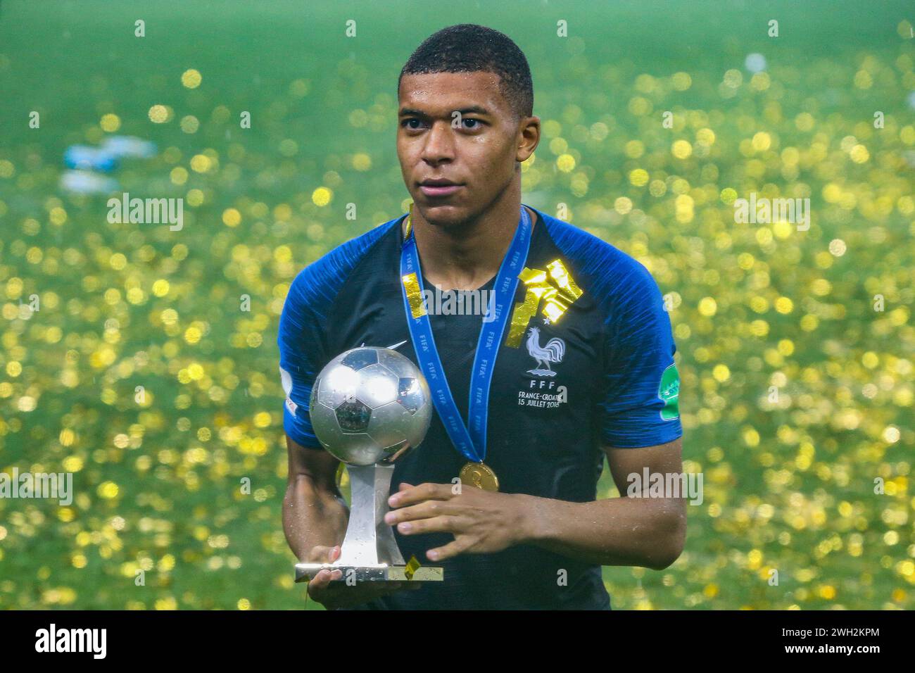 Kylian Mbappe of France celebrates with the trophy during the FIFA World Cup 2018 Final match between France and Croatia at Luzhniki Stadium. Final score: France 4:2 Croatia. (Photo by Grzegorz Wajda / SOPA Images/Sipa USA) Stock Photo