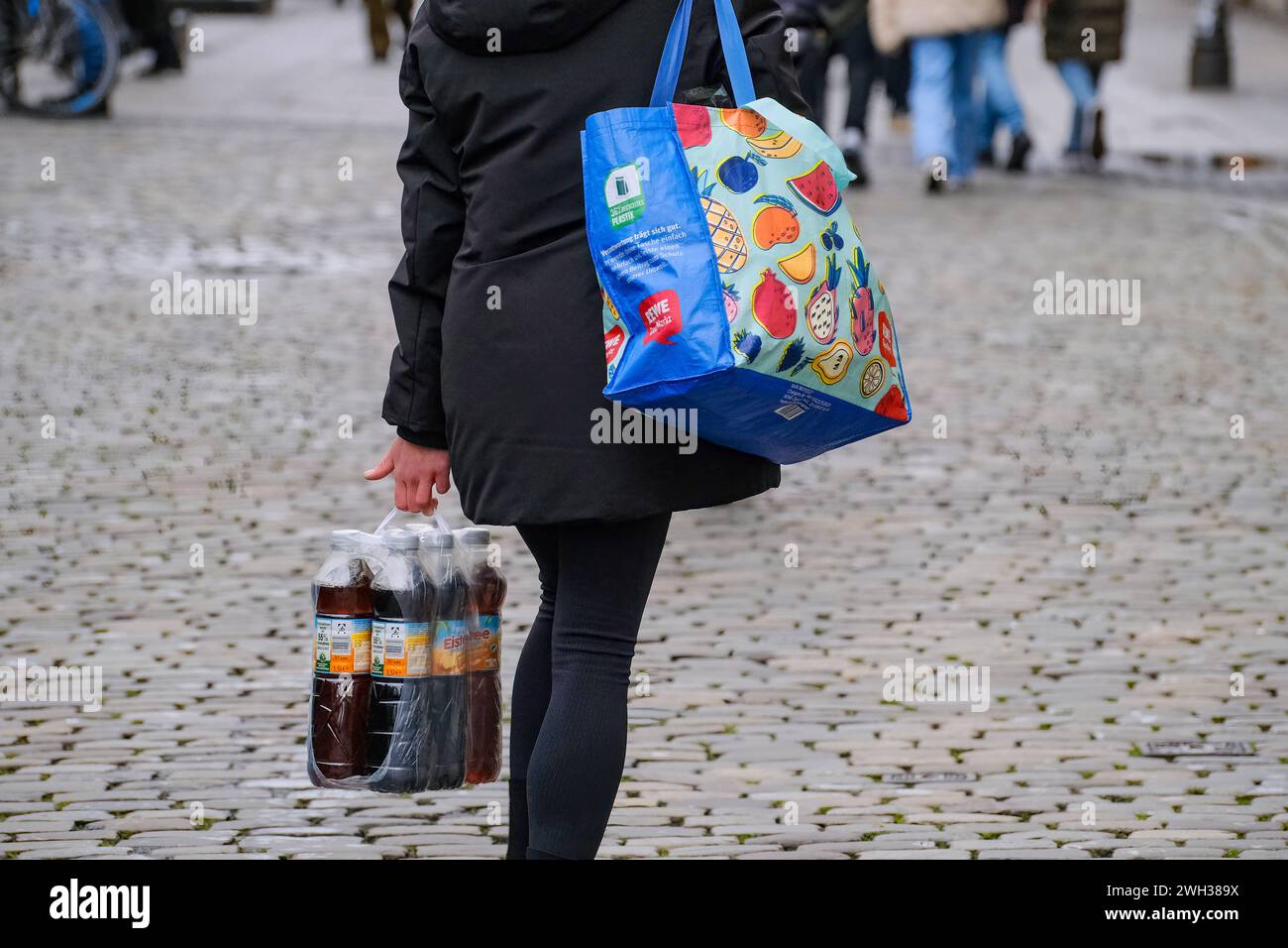 Bag lidl hi-res stock photography and images - Alamy