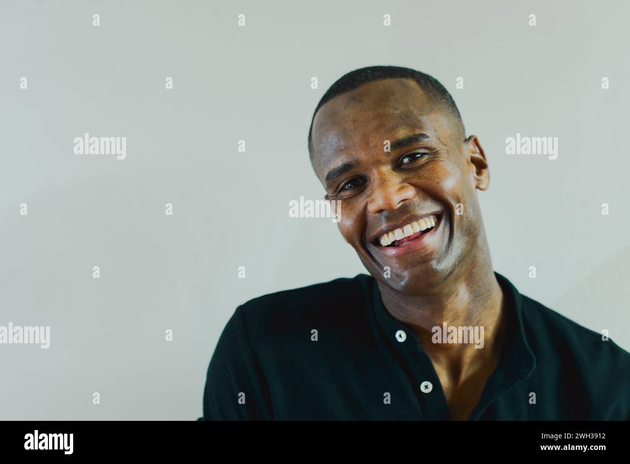 Black african american man hi-res stock photography and images - Alamy