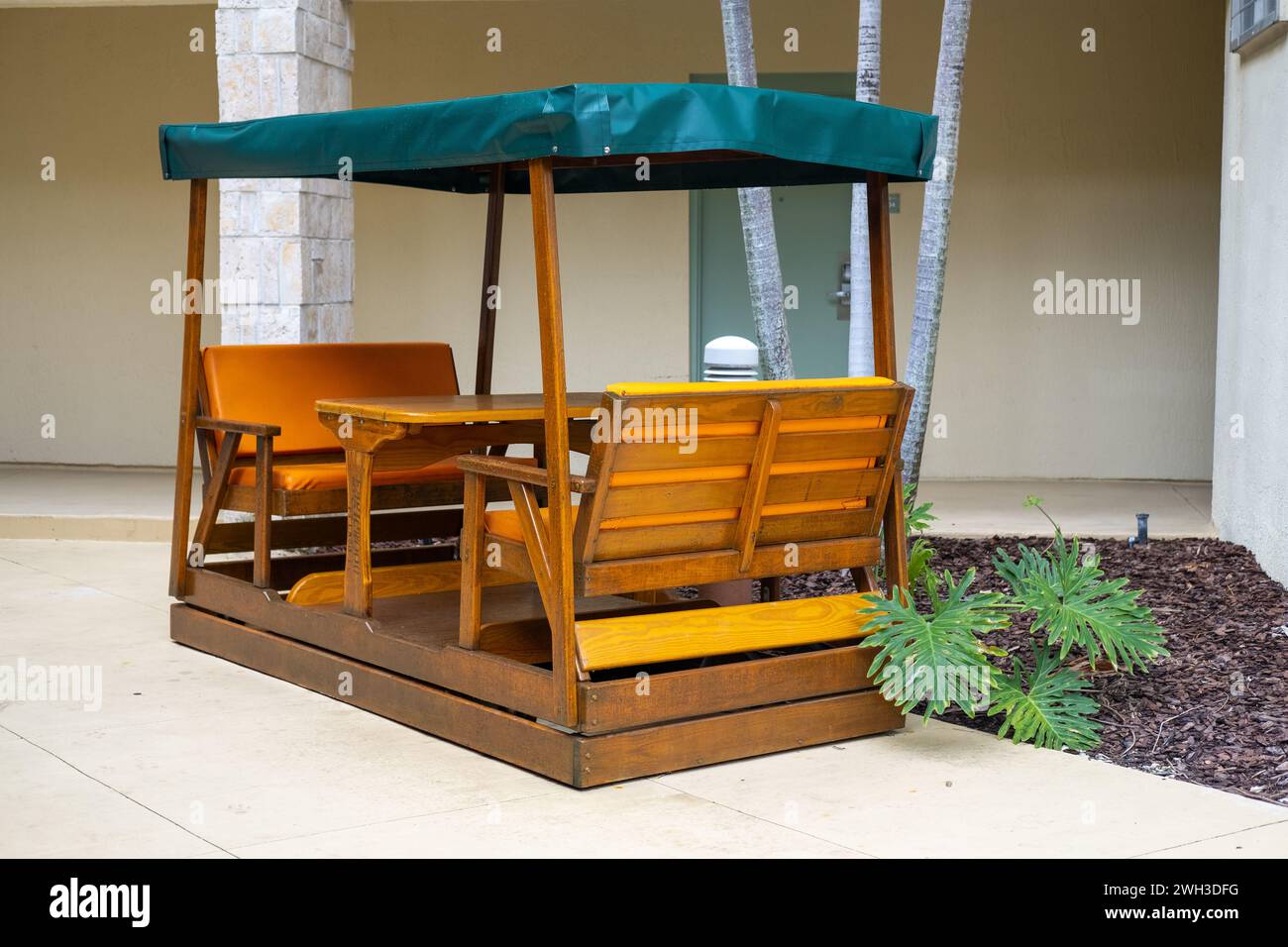Recreation furniture hi-res stock photography and images - Alamy