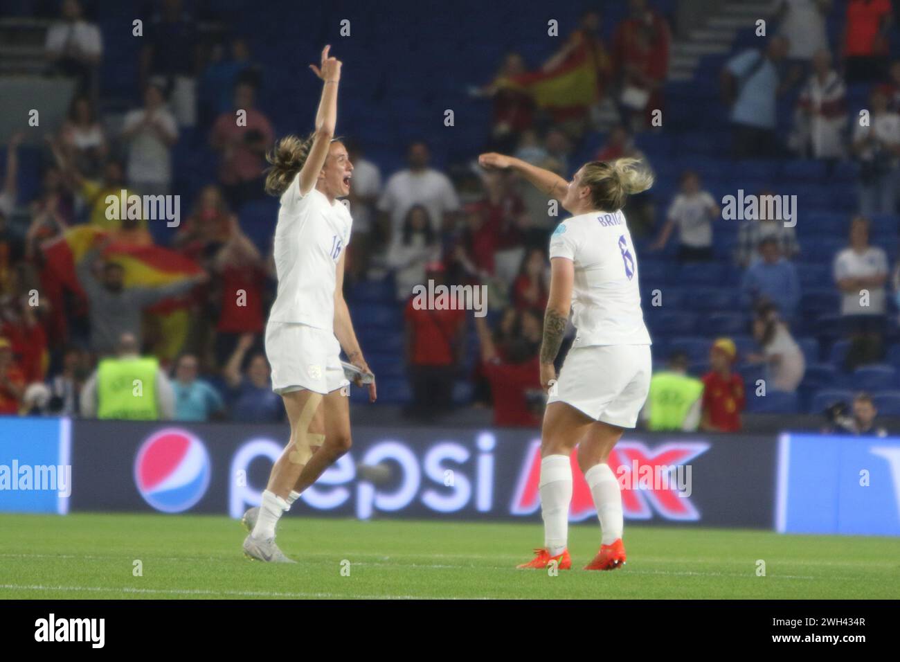 Jill Scott and Millie Bright dance to celebrate after winning England v Spain UEFA Womens Euro Brighton Community Stadium (Amex Stadium) 20 July 2022 Stock Photo