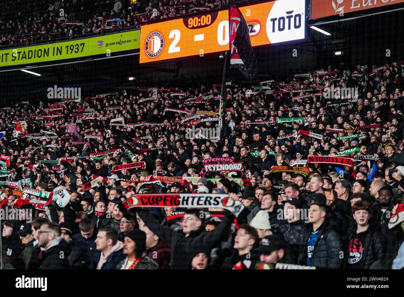 Why is Cyle Larin's recent form surprising Dutch supporters? Why is Cyle Larin's recent form surprising Dutch supporters?