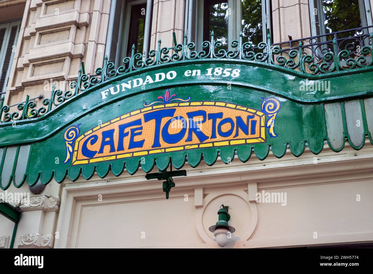 Café Tortoni Buenos Aires, Argentina, Monday, November 13, 2023. Photo: David Rowland / One-Image.com Stock Photo