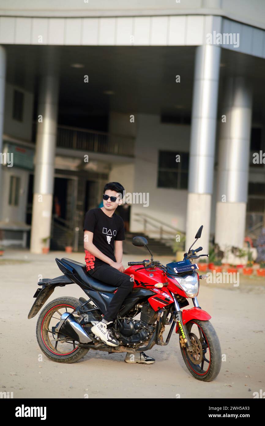 10000+ Best Biker Boy Stock Photos & High-Res Pictures | Free Stylish ...